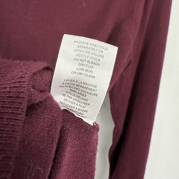 Tahari stretch Knit Turtleknit Size Small Wine button Cuff details Pullover - Picture 5 of 8